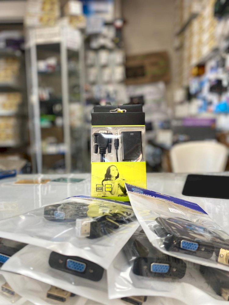 Bayrampaşa ‘de Bilgisayar Güç Kablosu & HDMI Kablosu